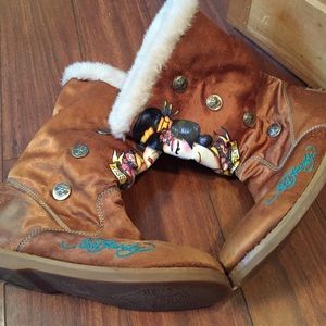 Ed hardy snow boots/Ulta set